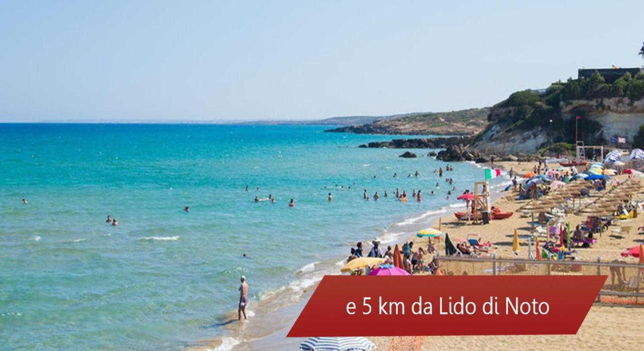 Cataldi'S Rooms Noto Buitenkant foto